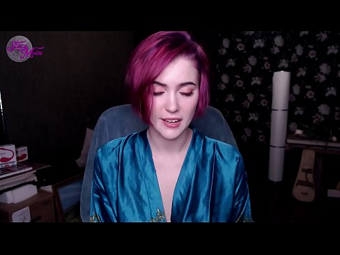 ❤️ 用英語從俄羅斯女孩手淫的指導 色情 在 zh-tw.passionateembracespotlight.ru ️❤